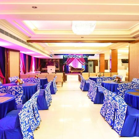 Hotel Mehak Kapurthala Town Buitenkant foto