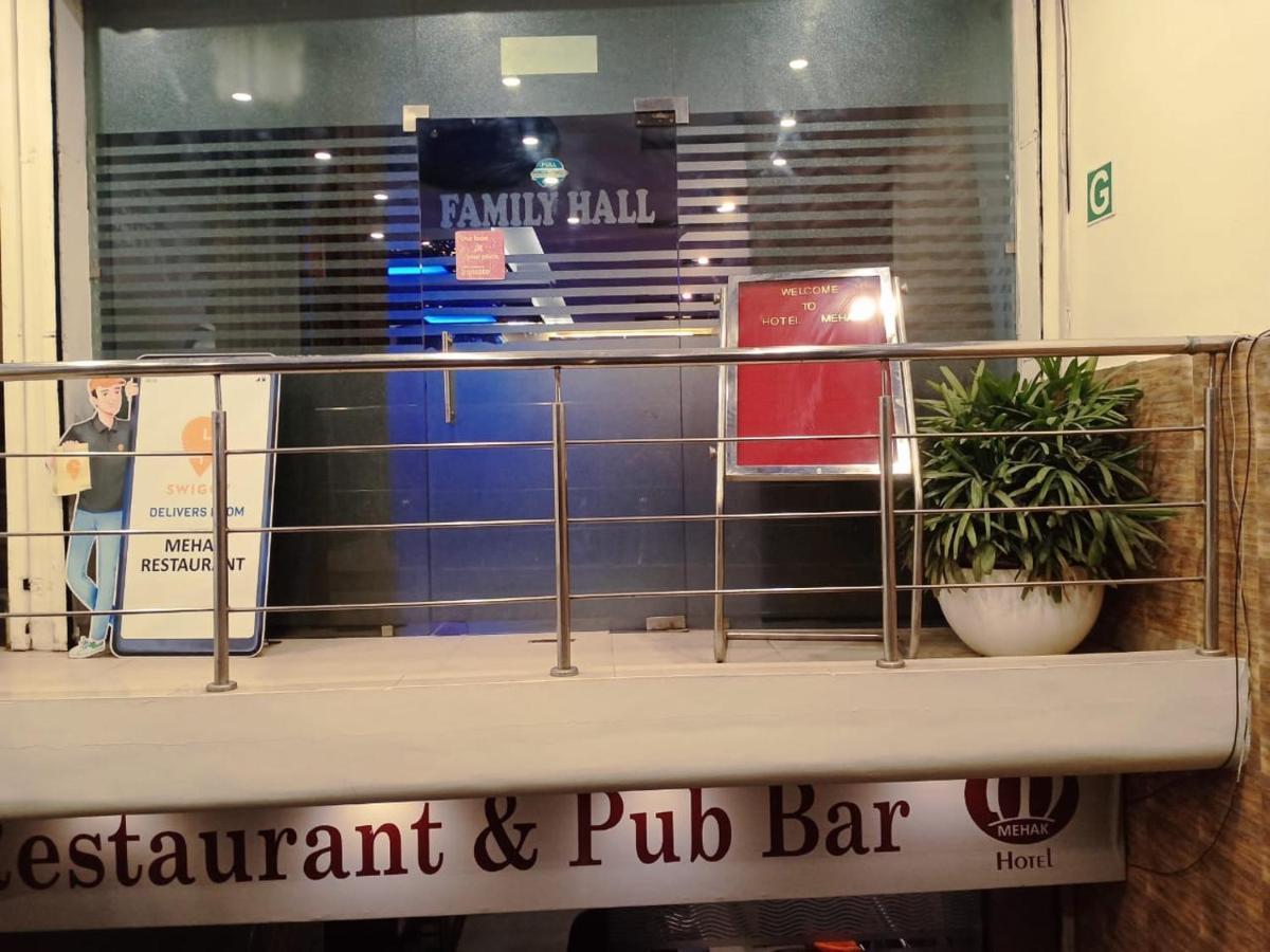 Hotel Mehak Kapurthala Town Buitenkant foto